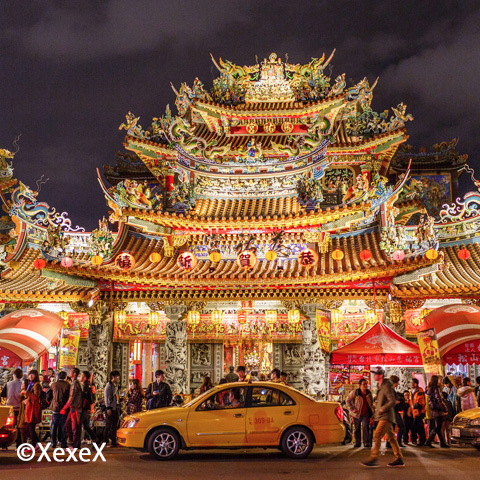 饒河街観光夜市（ラオフーイエシー）