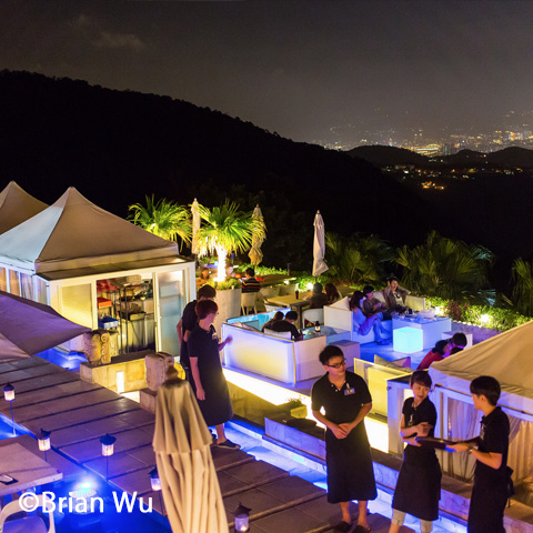 THE TOP（屋頂上）