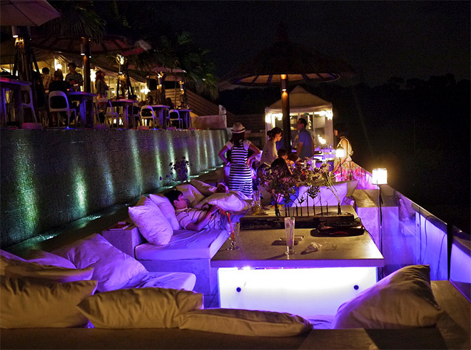 THE TOP（屋頂上）04